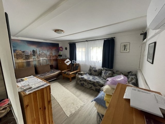 Eladó családi ház, Erdőkertesen 49 M Ft, 2 szobás