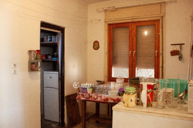 Eladó családi ház, Gyomaendrődön 14 M Ft, 2 szobás