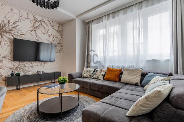 Eladó téglalakás, Budapesten, VI. kerületben 199 M Ft, 3 szobás