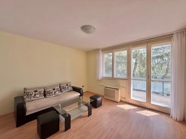 Eladó téglalakás, II. kerületben, Rómer Flóris utcában