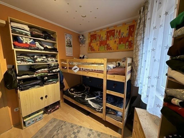 Eladó téglalakás, Budapesten, XVII. kerületben 105 M Ft