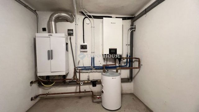 Eladó családi ház, Füzesabonyban 85 M Ft, 6 szobás