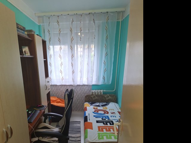 Eladó panellakás, Miskolcon 29.99 M Ft, 1+2 szobás