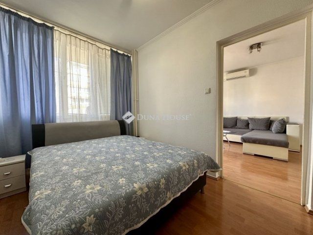 Eladó téglalakás, Budapesten, XX. kerületben 59.4 M Ft, 2 szobás