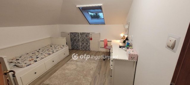 Eladó családi ház, Dunaharasztin 189.99 M Ft, 7 szobás