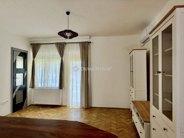 Kiadó téglalakás, albérlet, Budapesten, II. kerületben