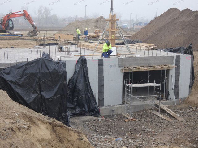 Eladó téglalakás, Budapesten, XV. kerületben 87.75 M Ft