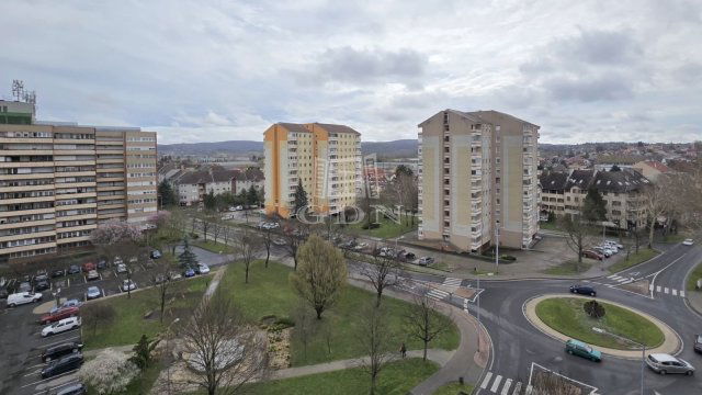 Eladó téglalakás, Zalaegerszegen 34.5 M Ft, 2 szobás