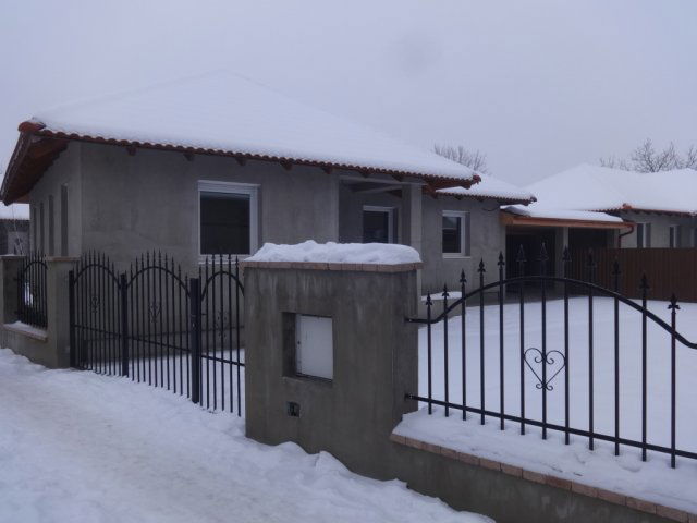 Eladó családi ház, Tiszakécskén, Kőrösi utcában 59.9 M Ft