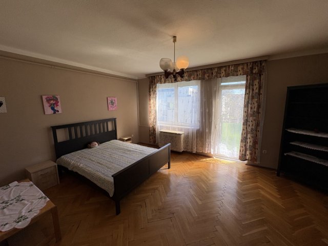 Eladó téglalakás, Kaposváron, Damjanich utcában 32.8 M Ft