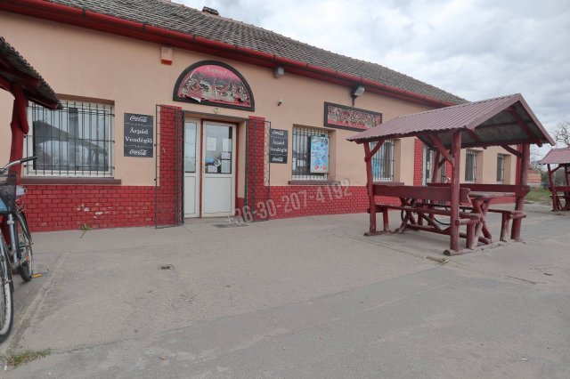 Eladó ipari ingatlan, Ópusztaszeren 17.9 M Ft