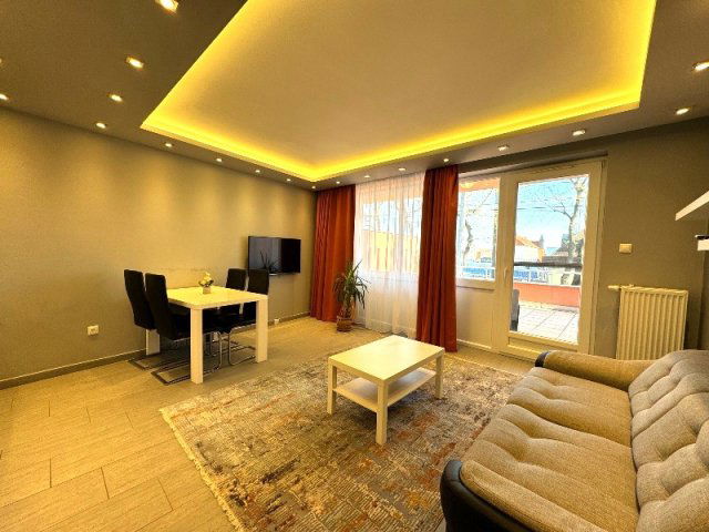 Kiadó téglalakás, albérlet, Pécsett, Szigeti úton, 1+2 szobás