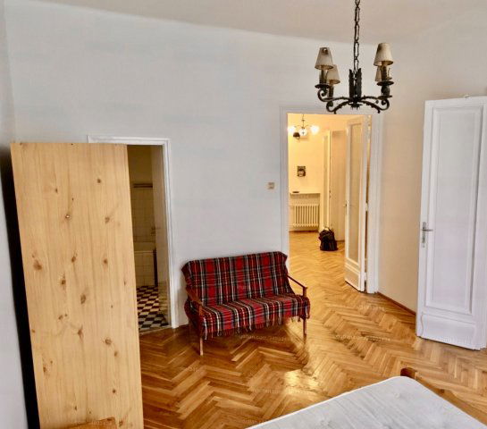 Kiadó téglalakás, albérlet, VIII. kerületben, Üllői úton