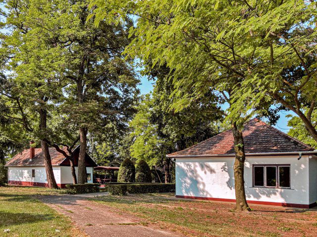 Eladó mezogazdasagi ingatlan, Érden 199.9 M Ft