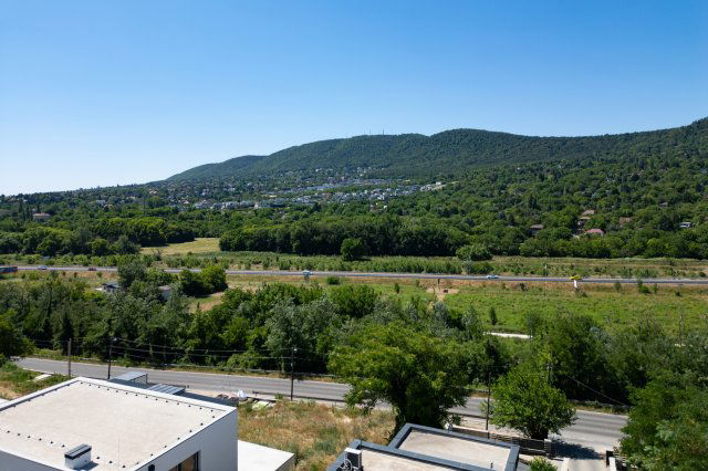 Eladó családi ház, Budapesten, III. kerületben 850 M Ft