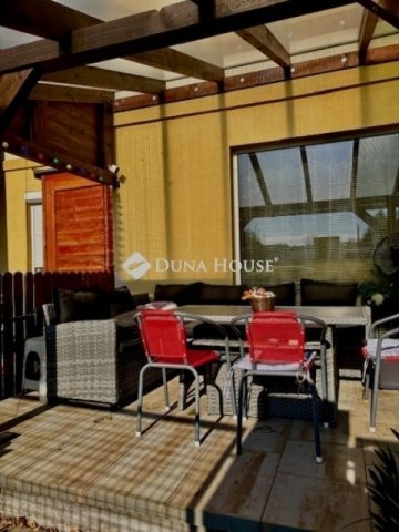 Eladó nyaraló, Üllőn 99.5 M Ft, 4 szobás / költözzbe.hu