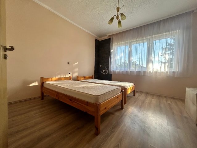 Eladó családi ház, Rábatamásin 35.5 M Ft, 3 szobás