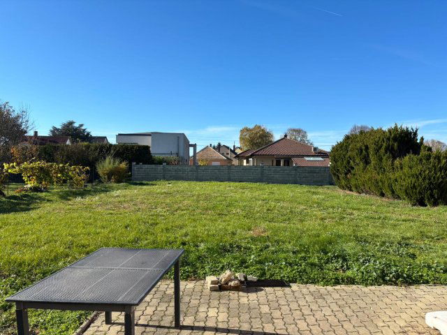 Eladó családi ház, Sárváron 75 M Ft, 4 szobás