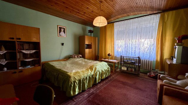 Eladó családi ház, Ecséden 39.9 M Ft, 3 szobás