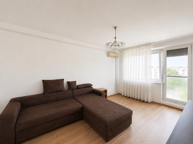 Kiadó panellakás, albérlet, XXII. kerületben, Tűzliliom utcában