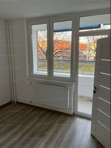 Eladó téglalakás, Hajdúnánáson 46 M Ft, 2+1 szobás