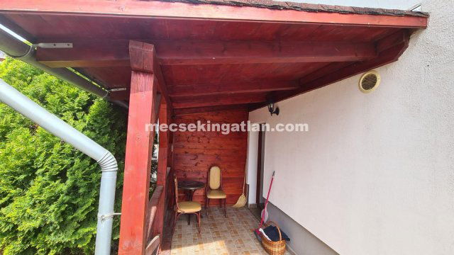 Eladó téglalakás, Pécsett, Szigeti úton 44.9 M Ft, 1 szobás