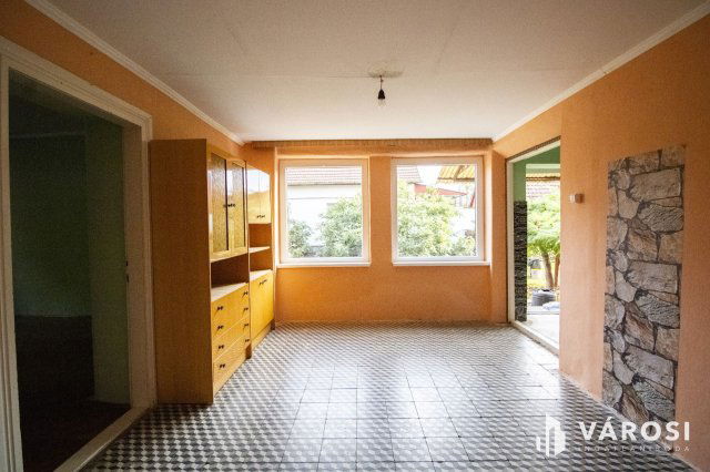Eladó családi ház, Újkígyóson 11.9 M Ft, 4 szobás
