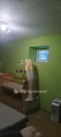 Eladó családi ház, Dunaszekcsőn 11 M Ft, 3 szobás