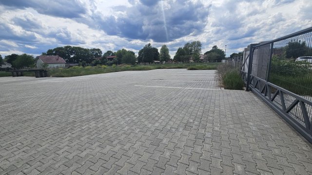 Eladó ipari ingatlan, Hajdúböszörményen 319.8 M Ft