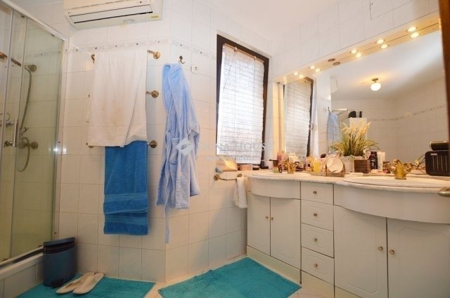 Eladó ikerház, Budapesten, II. kerületben 230 M Ft, 5 szobás