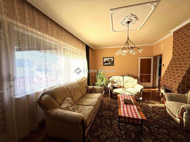 Eladó családi ház, Levélen 69.99 M Ft, 5 szobás