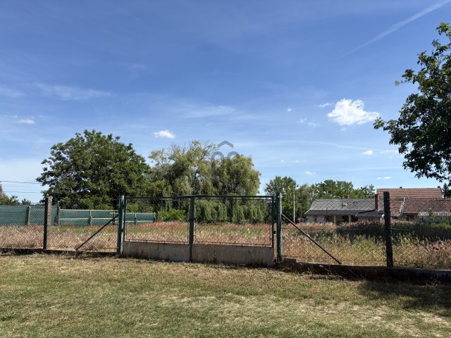 Eladó telek, Farmoson 5.99 M Ft / költözzbe.hu
