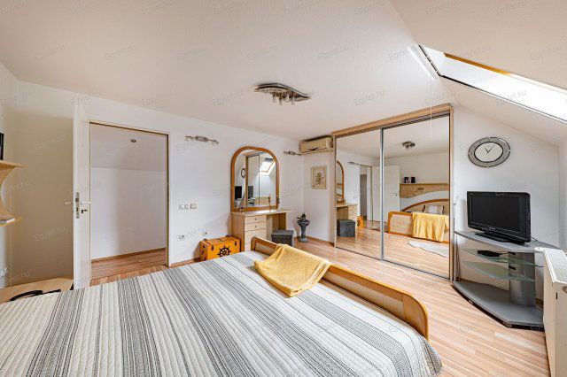 Eladó családi ház, Budaörsön 167.5 M Ft, 5 szobás