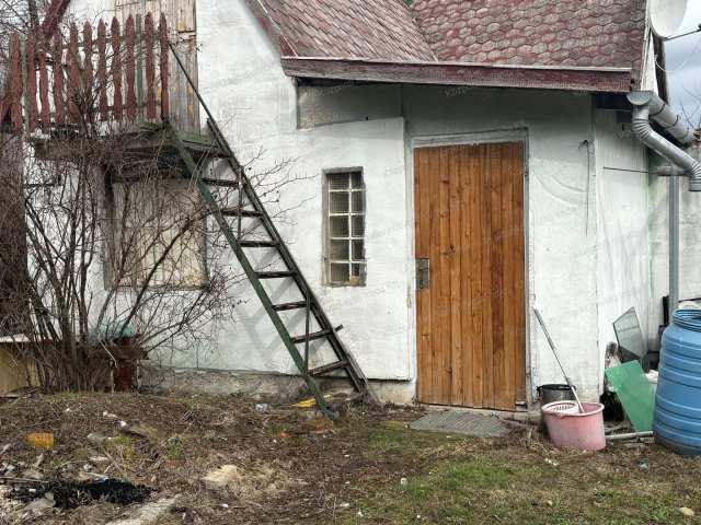 Eladó nyaraló, Tatabányán 14.5 M Ft, 2+1 szobás