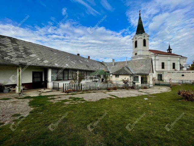 Eladó családi ház, Bodajkon 51.5 M Ft, 2 szobás