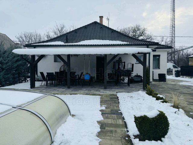 Eladó családi ház, Lepsényben 89.9 M Ft, 4 szobás