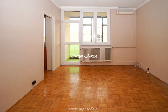 Kiadó téglalakás, albérlet, Nyíregyházán 120 E Ft / hó