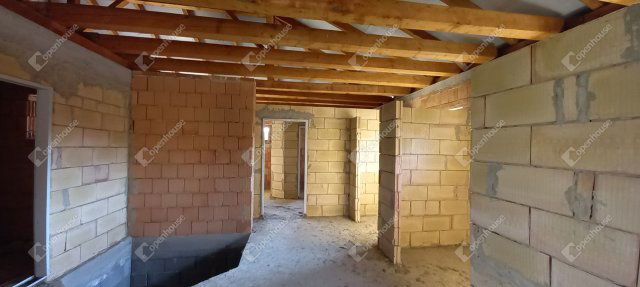 Eladó családi ház, Döbröntén 41.9 M Ft, 4 szobás