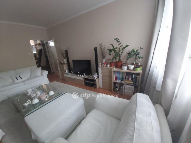 Eladó téglalakás, Budapesten, XIX. kerületben 85 M Ft