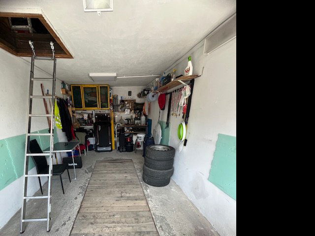 Eladó garázs, Tatabányán 6.5 M Ft / költözzbe.hu