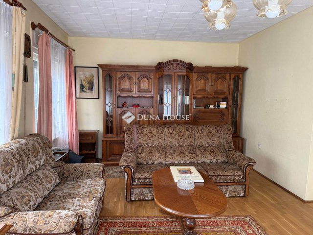 Eladó ikerház, Siófokon 250 M Ft, 7+1 szobás