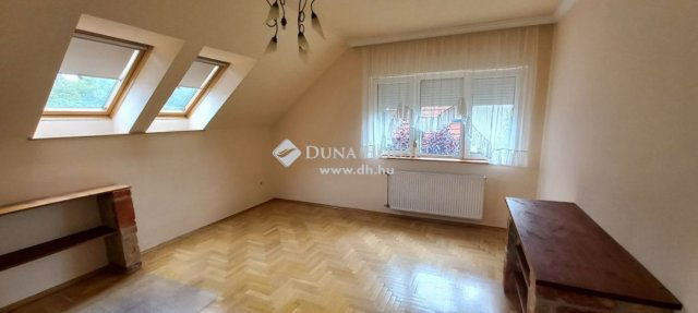 Eladó ikerház, Budapesten, XVI. kerületben 254.9 M Ft, 4 szobás