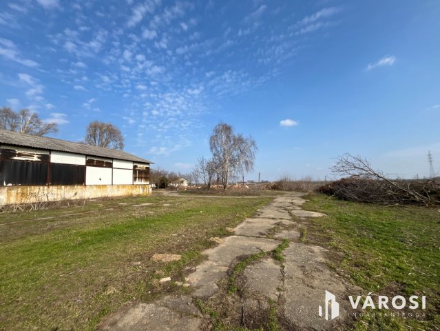 Eladó ipari ingatlan, Debrecenben 290 M Ft / költözzbe.hu