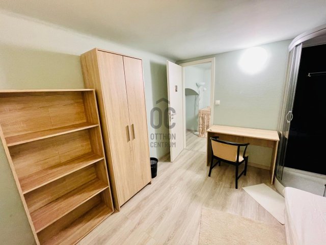 Eladó téglalakás, Budapesten, VIII. kerületben, József körúton