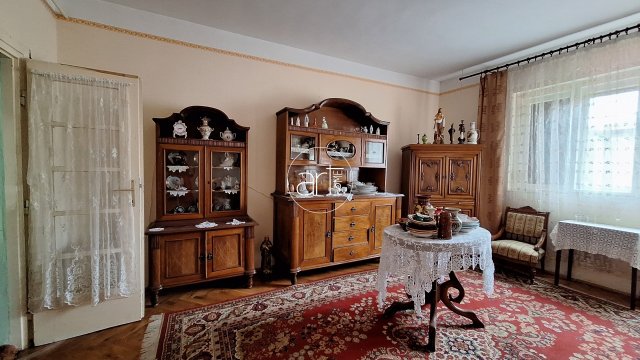 Eladó családi ház, Hódmezővásárhelyen 49.9 M Ft, 2+2 szobás