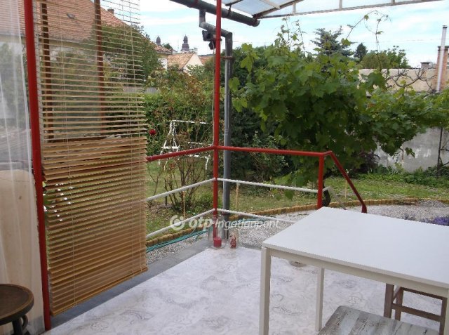 Eladó családi ház, Gyöngyösön 79.2 M Ft, 3 szobás