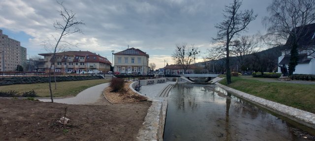 Kiadó panellakás, albérlet, Miskolcon 120 E Ft / hó, 2 szobás