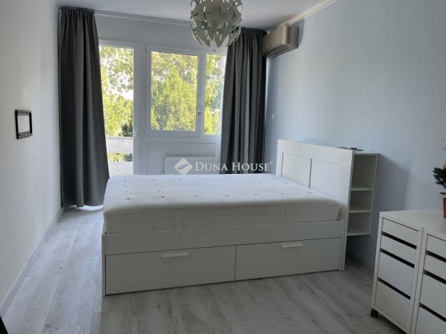 Kiadó téglalakás, albérlet, Budapesten, II. kerületben