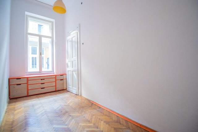 Kiadó téglalakás, albérlet, XI. kerületben, Bertalan Lajos utcában