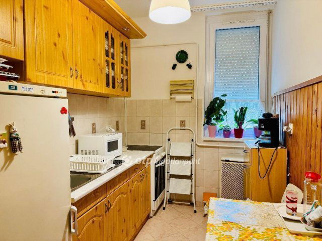 Eladó téglalakás, Debrecenben 59.9 M Ft, 2 szobás